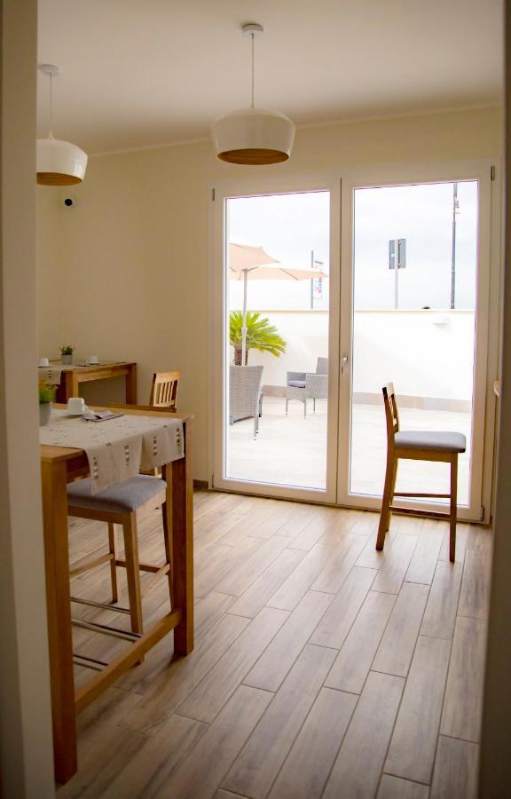 Il Granello Bed and Breakfast Fiumicino Eksteriør billede