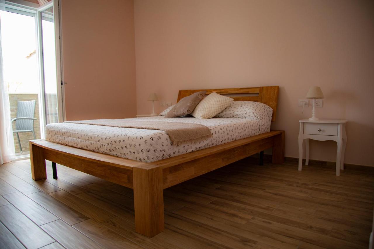 Il Granello Bed and Breakfast Fiumicino Eksteriør billede