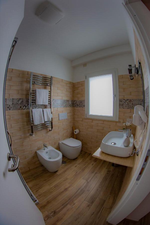 Il Granello Bed and Breakfast Fiumicino Eksteriør billede