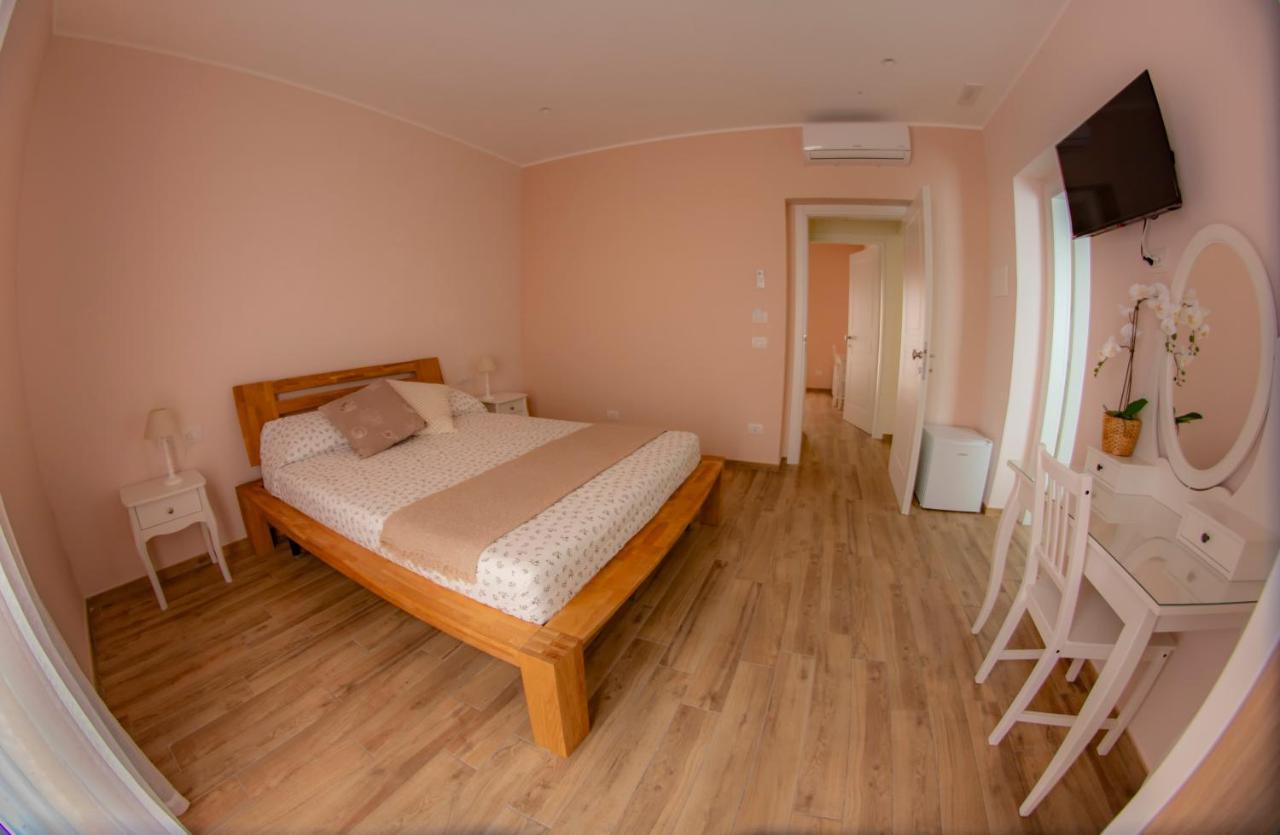 Il Granello Bed and Breakfast Fiumicino Eksteriør billede