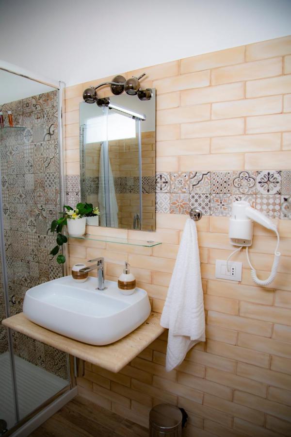 Il Granello Bed and Breakfast Fiumicino Eksteriør billede